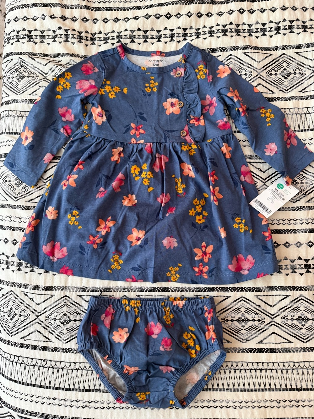 Carter’s 12M baby girl dress with panties 2 pieces set